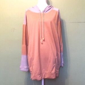 Tan‎ and grey hoodie with pockets